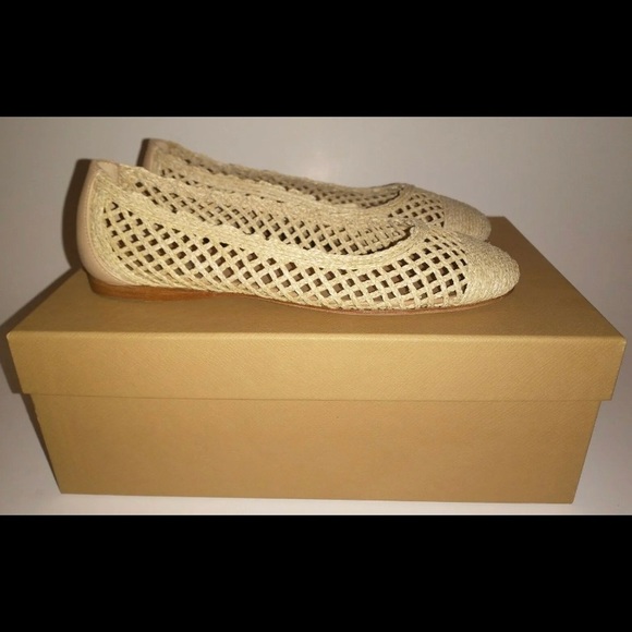 Prada Shoes - Picture 4 of 5